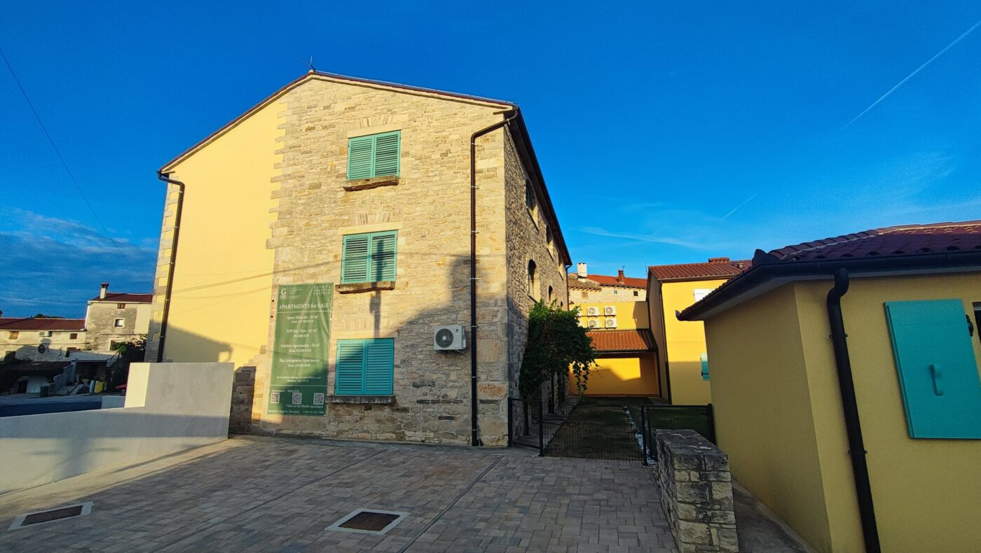 Außenansicht der Green Resorts Bibali in Kroatien