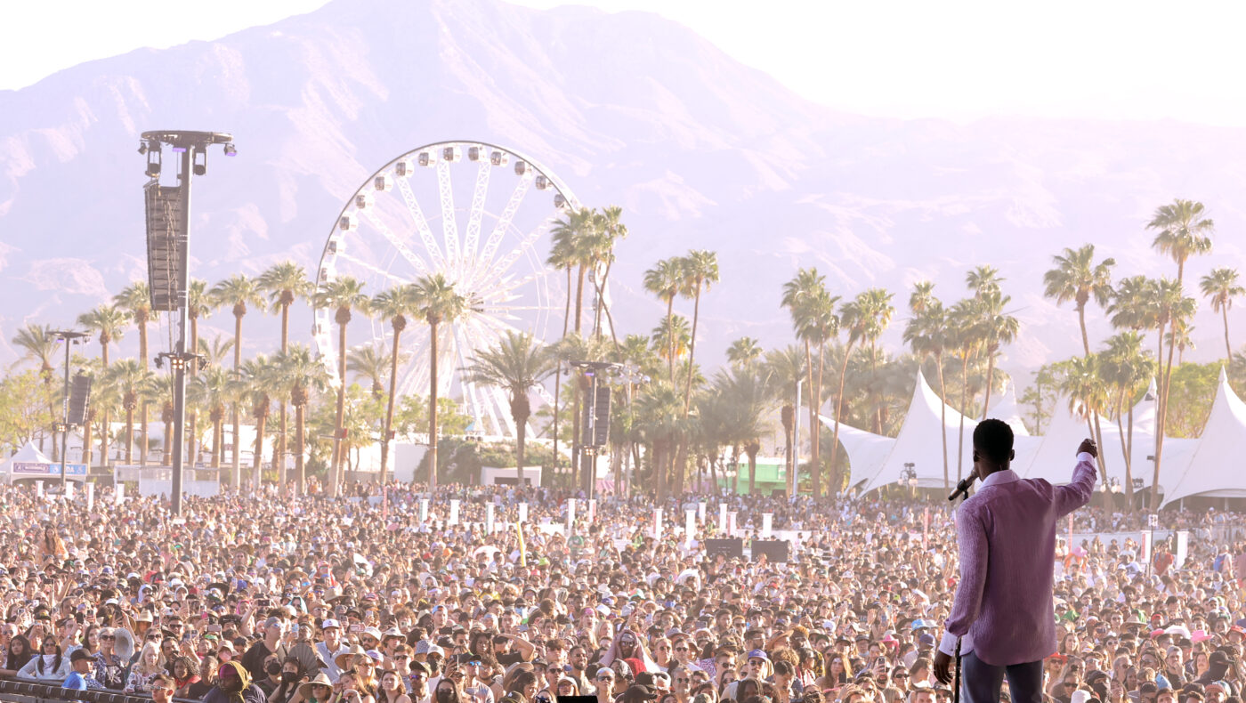 Blick von der Coachella-Bühne auf die Menschenmenge