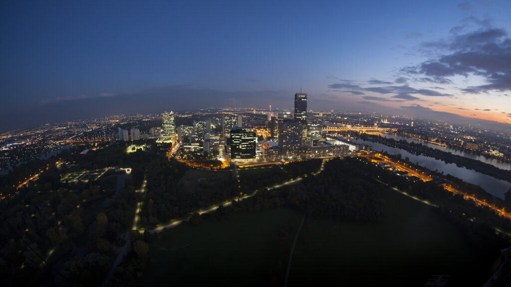 Blick auf Wien bei Nacht