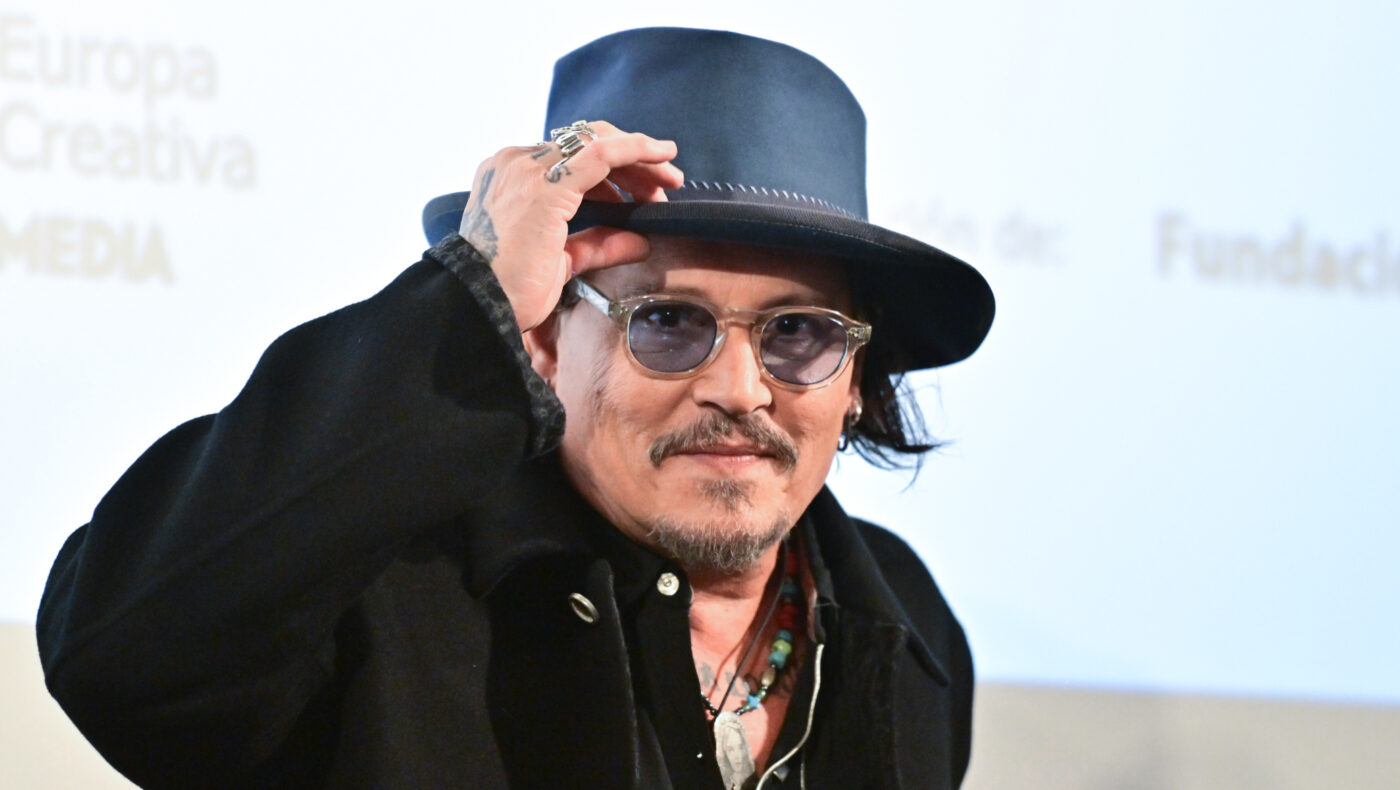 Johnny Depp mit schwarzem Hut