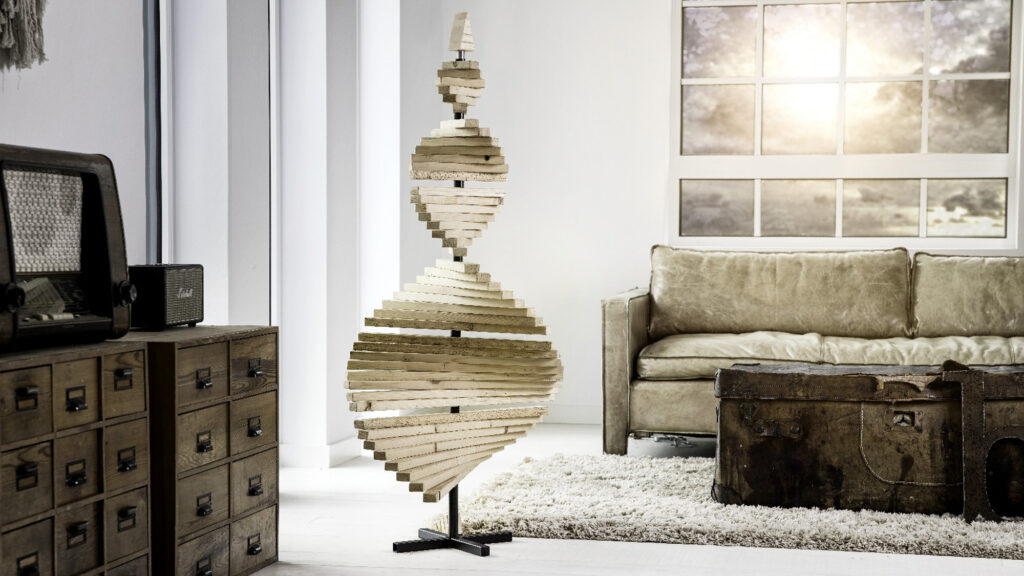 Nachhaltiger, wiederverwendbarer Weihnachtsbaum aus Holz von KAP & MEL – regional produziert, stilvoll im Design und ideal für Familien, Firmen und Allergiker.