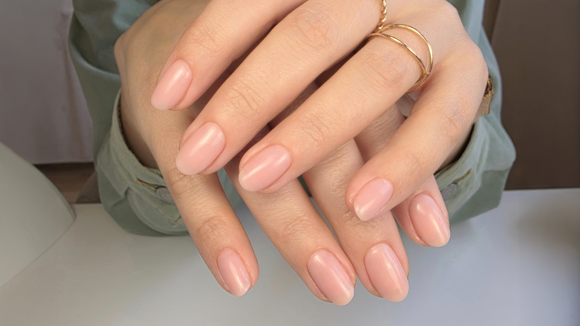 THERESA natural beauty in Seiersberg bietet eine individuelle Hautberatung, russische Maniküren sowie Brow- & Lash-Lifting an für einen natürlichen Look