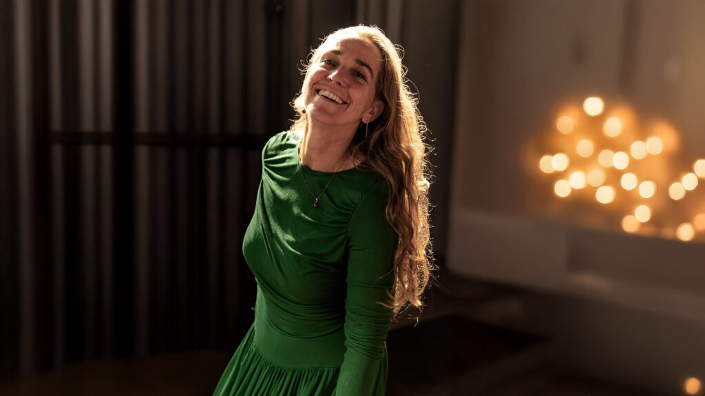 Wir - Momentum verbindet Musik, Kunst, Literatur und Film in innovativen Kulturprojekten in Österreich, die Nachhaltigkeit, Gesellschaft und Verantwortung erlebbar machen.