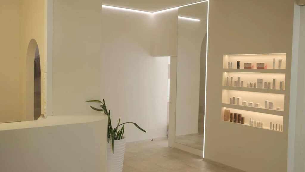 WolgBeautyStudio in Linz überzeugt mit moderner Kosmetik, zertifizierten Behandlungen und familiärer Atmosphäre.
