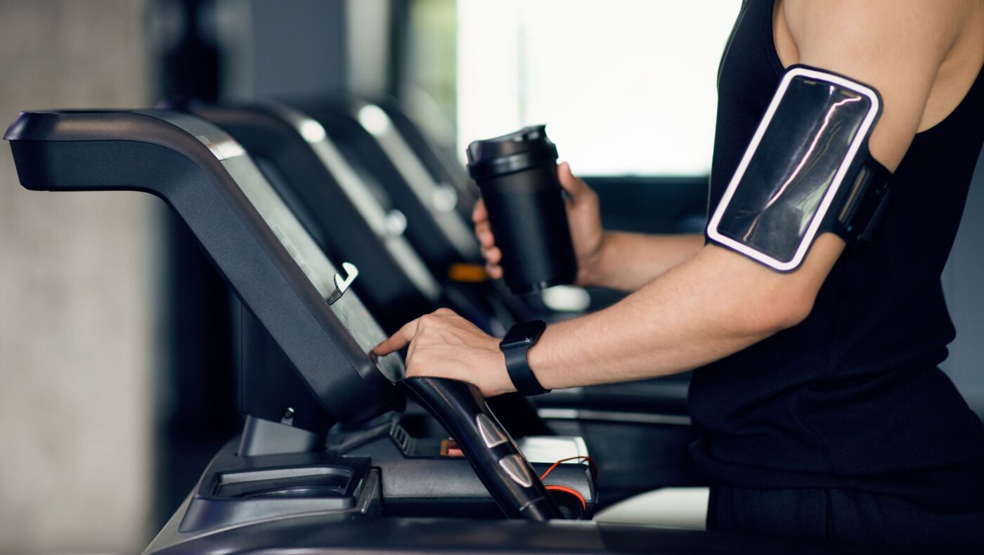 Im Bezirk Weiz bietet Sportcorner Gleisdorf bindungsfreie Fitness, transparente Tarife und persönliche Betreuung für langfristiges Wohlbefinden.